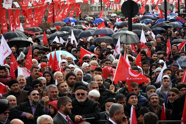 SP Genel Başkanı Karamollaoğlu: O mesajlarınız bize sökmez