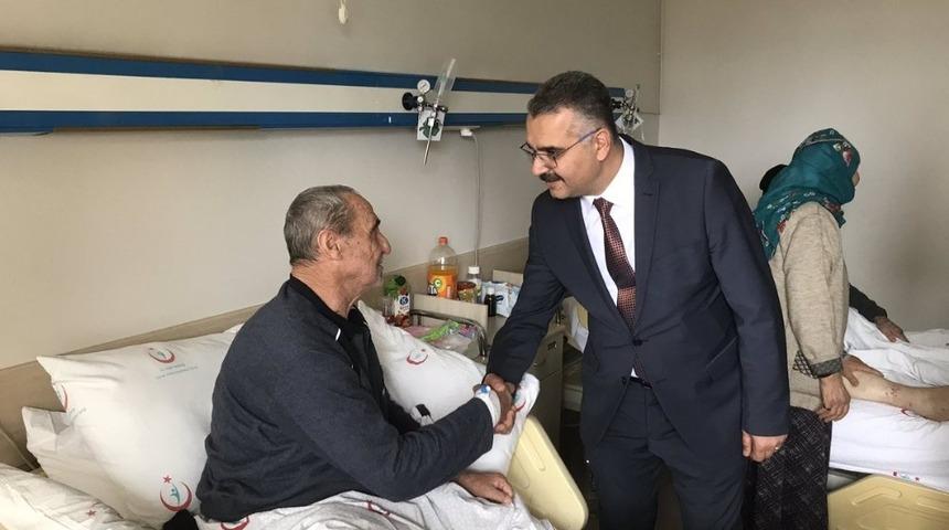 AK Parti &Ccedil;orum İl Başkanı Ahlatcı; "Ter&ouml;r&uuml;n her t&uuml;r&uuml;n&uuml; ve İslamafobik faşizan ter&ouml;rizmi lanetliyorum"