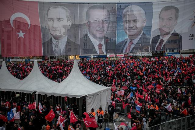 Erdoğan: Birileri Türkiye tökezlesin diye ellerini ovuşturarak bekliyor 