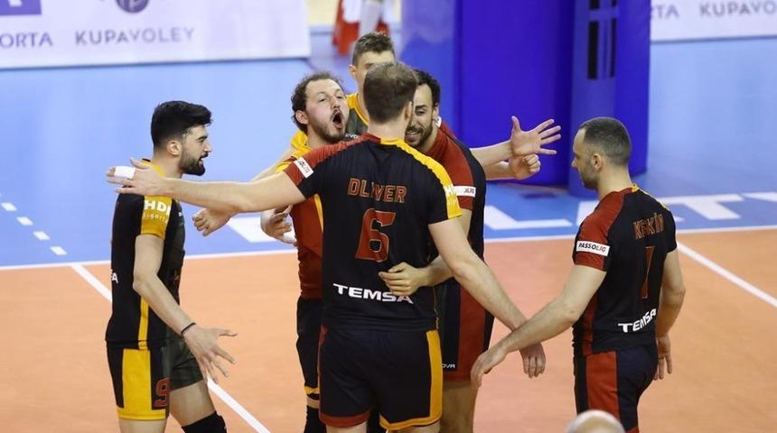 AXA Sigorta Erkekler Kupa Voley: İstanbul Büyükşehir Belediyespor: 0 - Galatasaray: 3