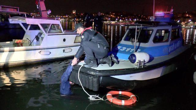 Polis &ccedil;ağırıp intihar girişiminde bulundu 1