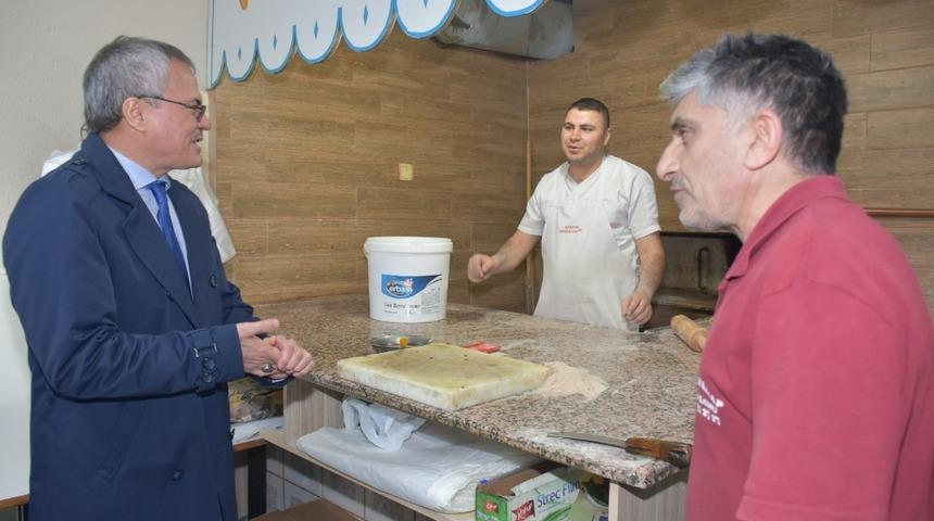 Vali Deniz&rsquo;den esnafa &ouml;zel ilgi