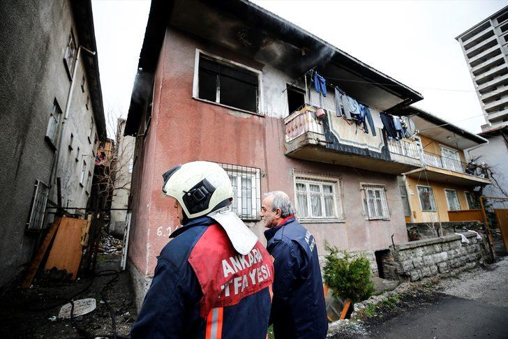 Başkentte ev yangını G5