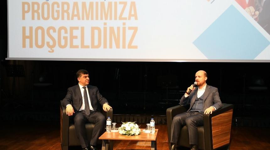 Bilal Erdoğan ile Başkan Fadıloğlu gen&ccedil;lerle buluştu