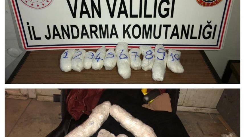 Gevaş’ta 3 kilo 179 gram uyuşturucu ele geçirildi