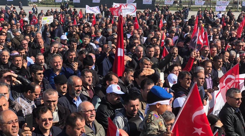 İstanbul'da 'EYT' mitingi
