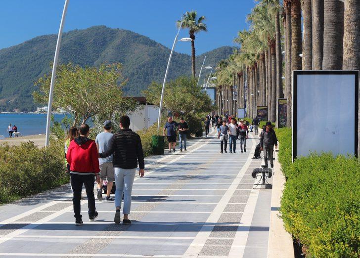 Mart ayında deniz keyfi yaptılar G2