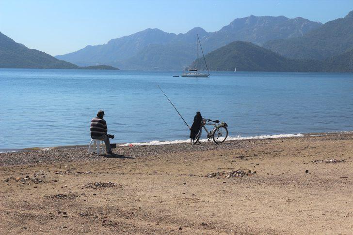 Mart ayında deniz keyfi yaptılar G3