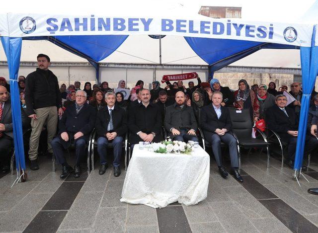 Millet kıraathanesi törenle hizmete açıldı