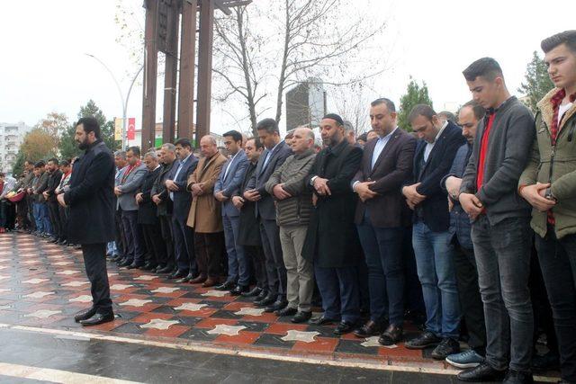 Yeni Zelanda’da hayatını kaybedenler için gıyabi cenaze namazı kılındı