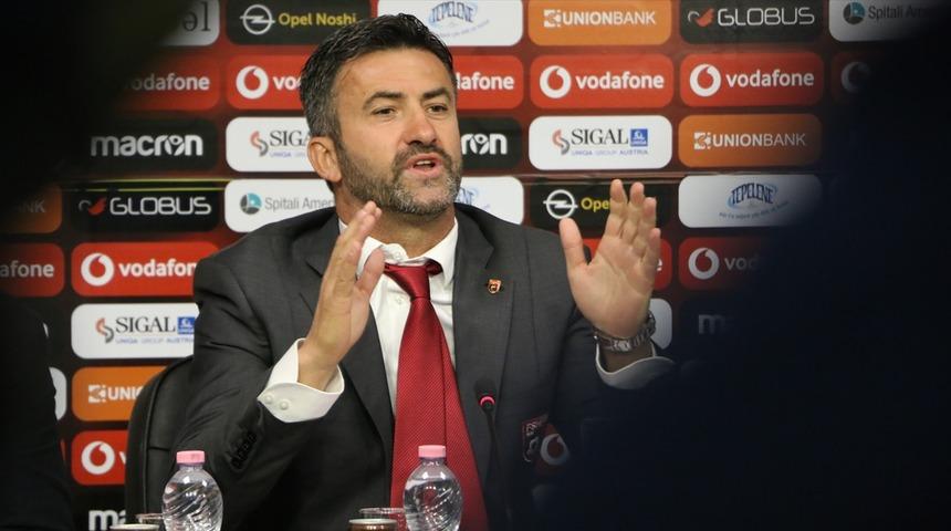 Arnavutluk'un hocası Christian Panucci'den T&uuml;rkiye'ye &ouml;vg&uuml;