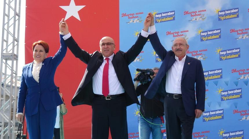 Kılı&ccedil;daroğlu ve Akşener'den Balıkesir'de&nbsp;ortak miting