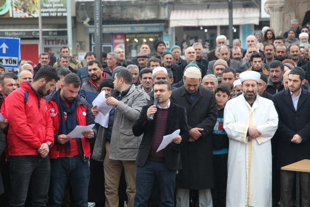 Yeni Zelanda&rsquo;da hayatını kaybedenler i&ccedil;in gıyabi cenaze namazı kılındı