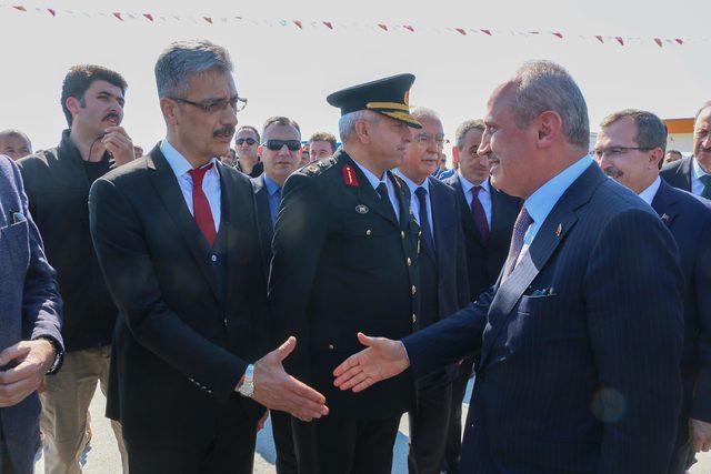 İstanbul- İzmir Otoyolu'nun 65 kilometrelik bölümü daha ulaşıma açıldı