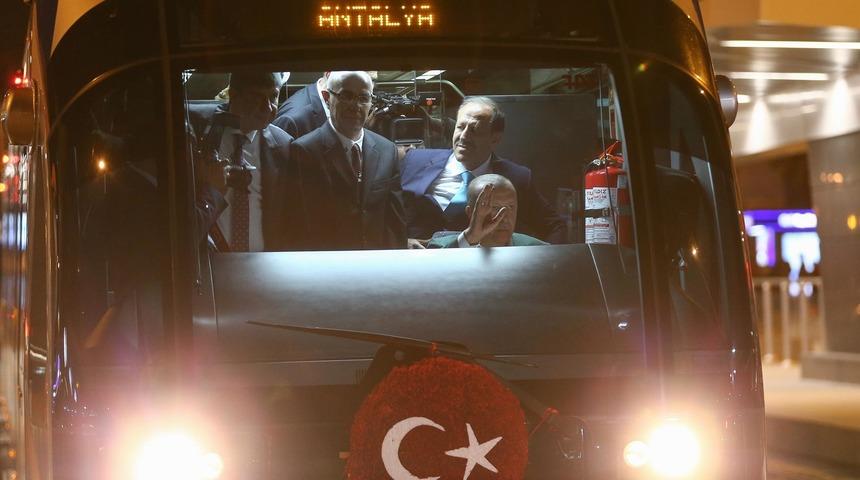 Cumhurbaşkanı Erdoğan, Antalya'da yeni tramvay hattını açtı