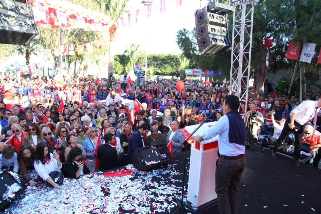 Bodrum&rsquo;da Ahmet Aras izdihamı