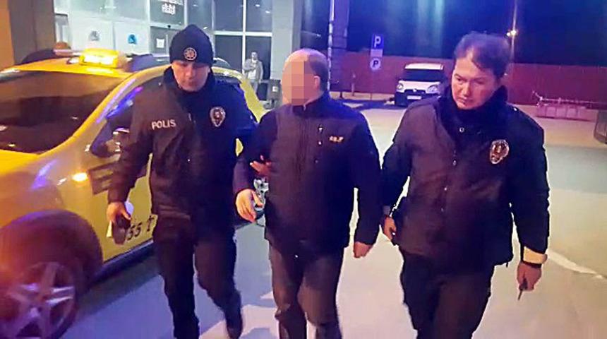 Tartıştığı oğlunu bı&ccedil;aklayıp ambulans &ccedil;ağırdı  