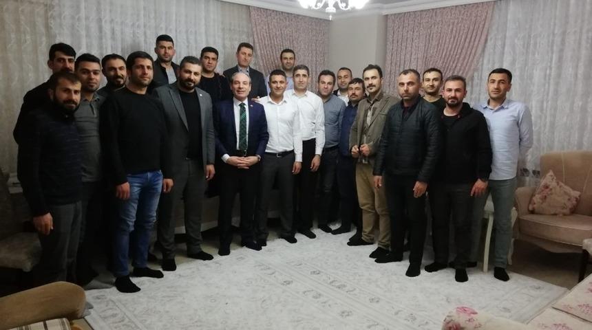 G&uuml;nd&uuml;z:  &ldquo;Iğdır&rsquo;da yaptığımız toplantılarda gen&ccedil; kardeşlerimiz Cumhur İttifakı adayı İsa yaşar Tezel&rsquo;in yanındayız&rdquo;