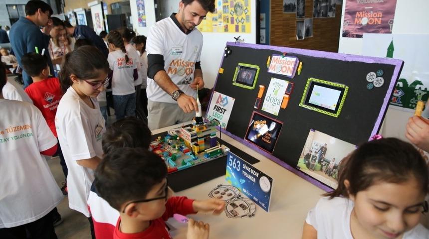 Minik Bilim Kahramanları AG&Uuml;&rsquo;de Buluştu