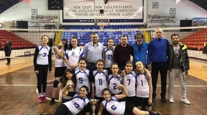 &rsquo;Midi Kızlar&rsquo; İl Şampiyonu oldu