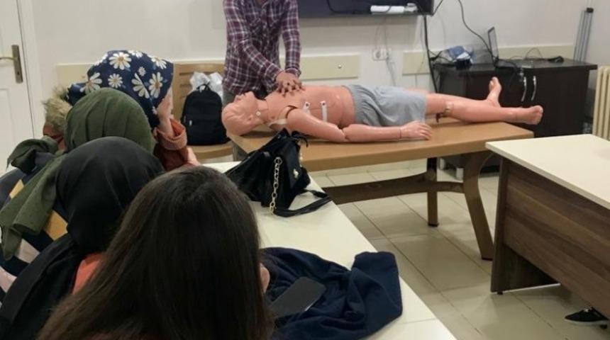 Şaphane&rsquo;de ilk yardım kursuna ilgi