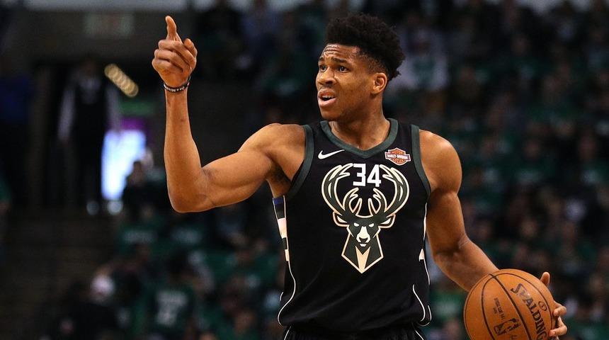 Milwaukee Bucks 125 - 130 Philadelphia 76ers