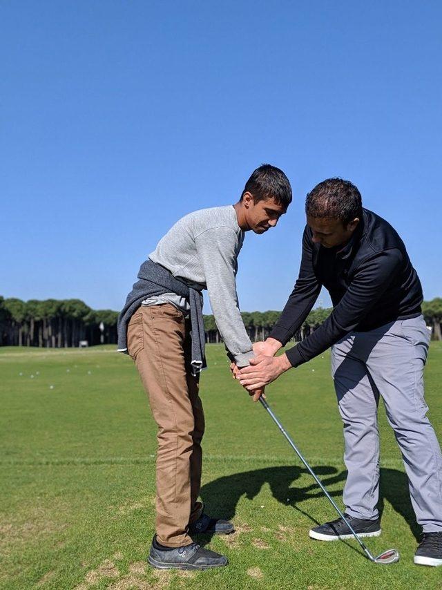 Özel öğrenciler golf sporuyla tanıştı