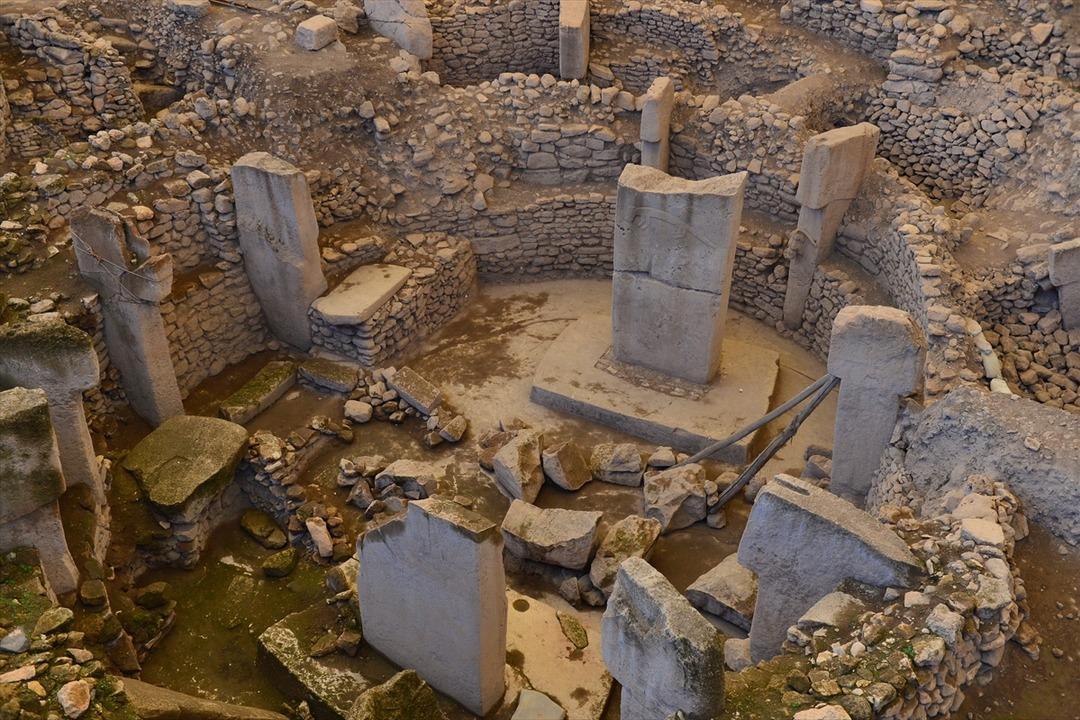 G&ouml;beklitepe, k&ouml;yl&uuml;n&uuml;n 'ekmek kapısı' oldu 