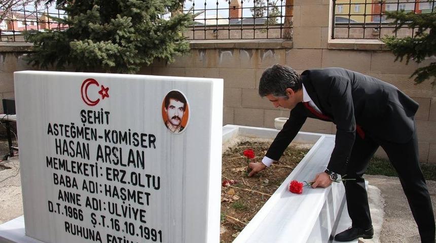 Oltu&rsquo;da &Ccedil;anakkale şehitleri anıldı