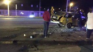 İki otomobil çarpıştı: 1 ölü, 2 yaralı