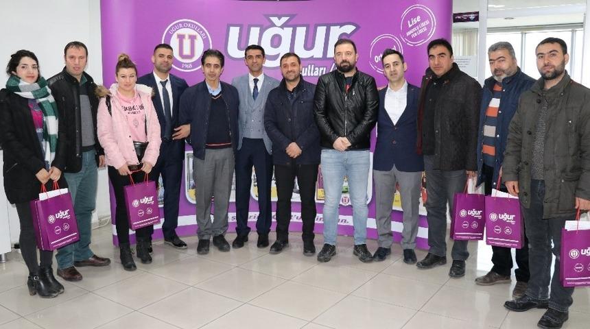 Uğur Koleji a&ccedil;ılıyor