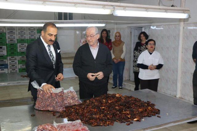 Ege Yaş Meyve Sebze İhracatçıları Birliği üye ilişkileri ekibi kurdu