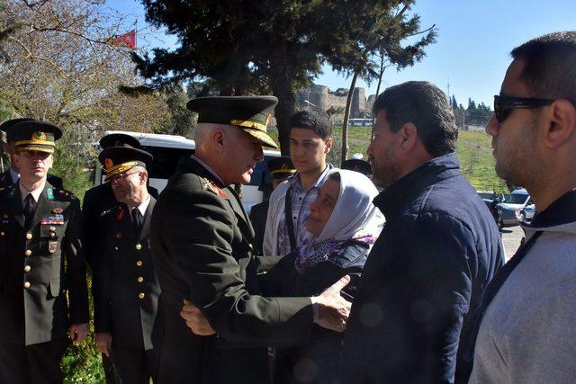 İzmir Kadifekale Şehitliği nde 18 Mart t&ouml;reni 3