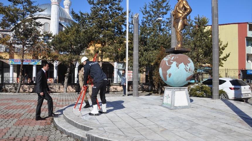 Bulanık’ta 18 Mart Şehitleri Anma Günü ve Çanakkale Zaferi’nin 104. yıldönümü