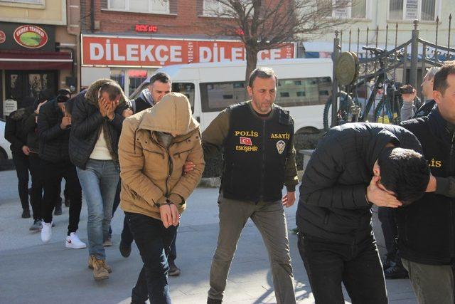 Eskişehir&rsquo;de &rsquo;Bal Tuzağı 5&rsquo; operasyonu 2