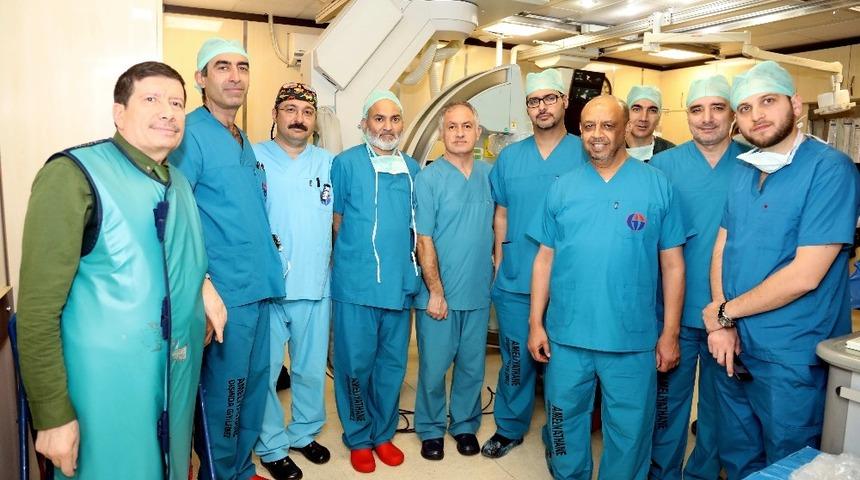 GA&Uuml;N&rsquo;de yabancı doktorlara eğitim