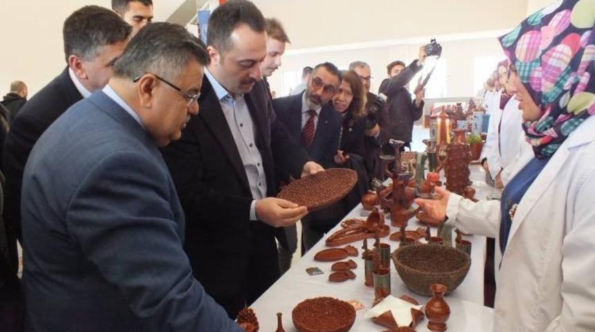 &ldquo;&Ccedil;&ouml;mleğe Hanım Eli Değsin&rdquo; projesinin sergi t&ouml;reni ger&ccedil;ekleştirildi