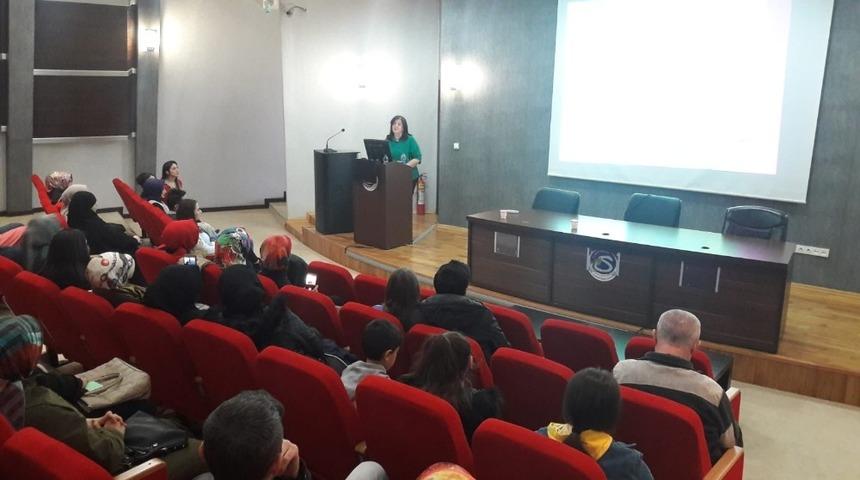 SA&Uuml;&rsquo; de &ldquo;Multipl Skleroz Hasta Okulu&rdquo; konulu konferans d&uuml;zenlendi