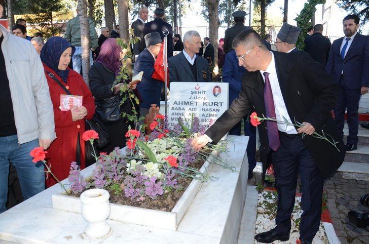 Şehitler gözyaşları ve dualarla anıldı G5