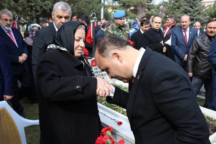 Şehitler Kayseri’de dualarla anıldı G1