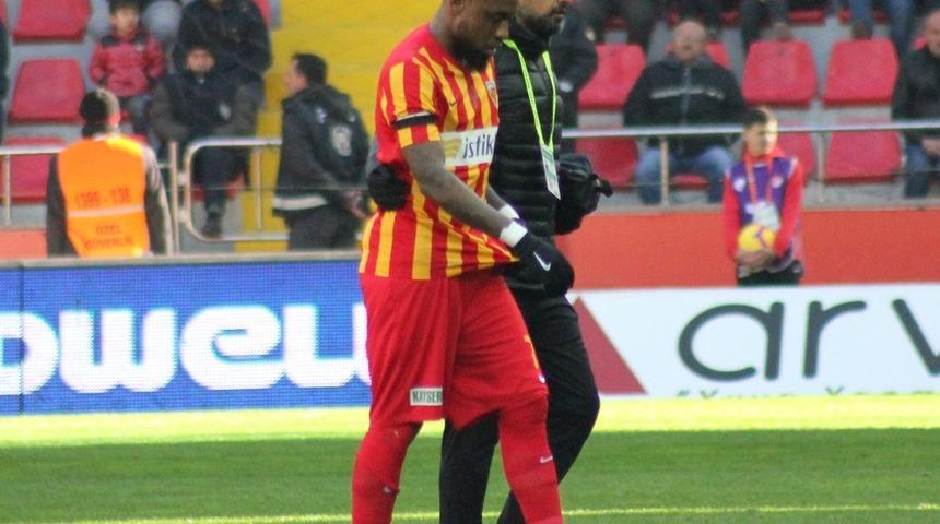 Jean Armel Kana Bıyık kadrodan &ccedil;ıkartıldı