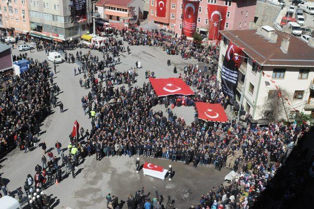 Şehit Uzman Çavuş Taşkın Temel, toprağa verildi