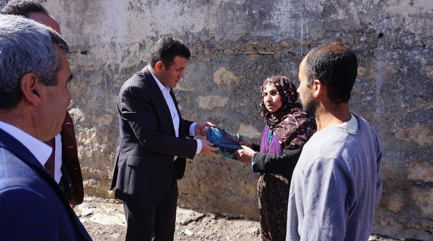 Gerc&uuml;ş Kaymakamı Şekerci k&ouml;y ziyaretlerini s&uuml;rd&uuml;r&uuml;yor