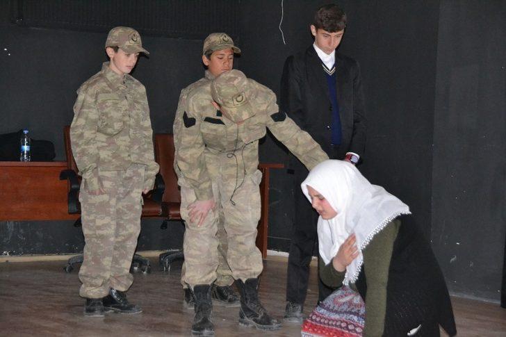 Şehitleri anma günü ve Çanakkale Deniz Zaferi’nin 104. yıl dönümü Şenkaya’da kutlandı G5