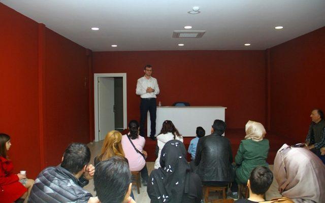 Masal Müzesi’nde “Ergenlik Dönemi Sorunları ve Çözümleri” semineri