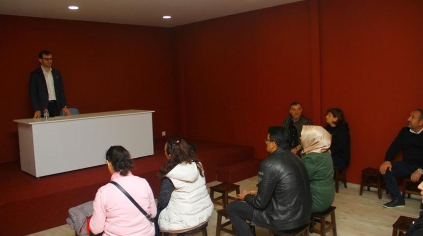 Masal M&uuml;zesi&rsquo;nde &ldquo;Ergenlik D&ouml;nemi Sorunları ve &Ccedil;&ouml;z&uuml;mleri&rdquo; semineri