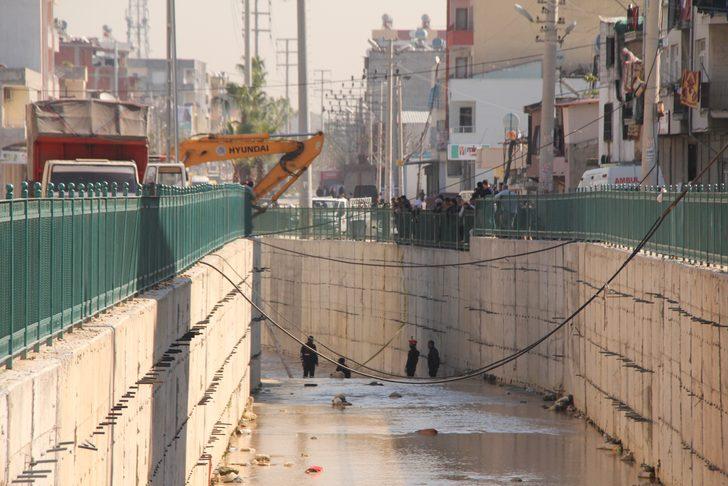 Kardeşi 'abla kurtar' diye bağırdı! Ardından gözü kapalı atladı ama... G2