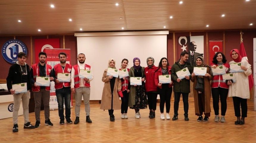 &Ouml;ğrenciler, &ldquo;K&ouml;k H&uuml;cre Bağışı" konusunda bilgilendirildi