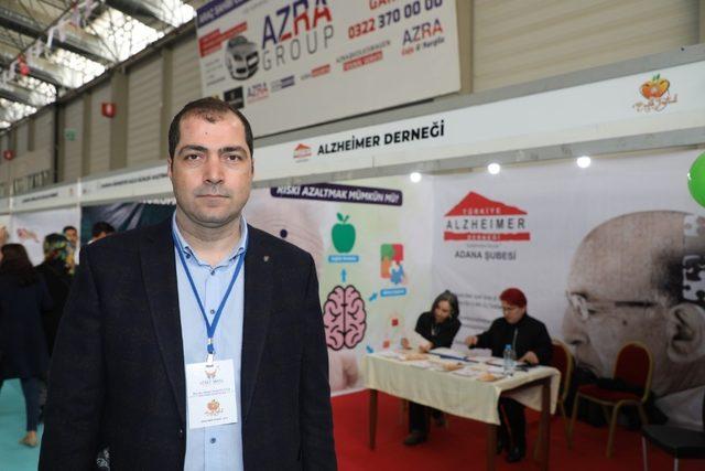 Türkiye Alzheimer Derneği Adana Şubesi Sağlık Festivali’nde stant açtı