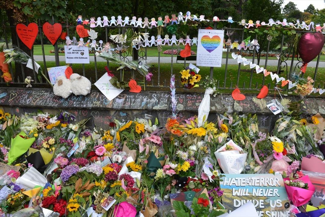 Yeni Zelandalılardan ter&ouml;r kurbanlarına saygı seli 